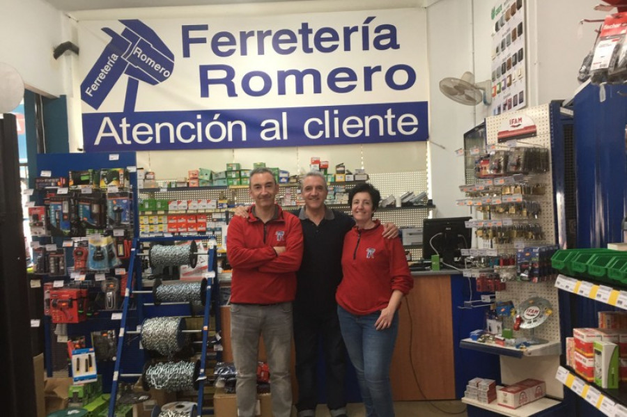 Los tres 26108