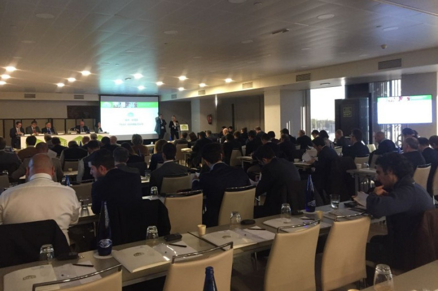 Afeb asamblea y foro 21615
