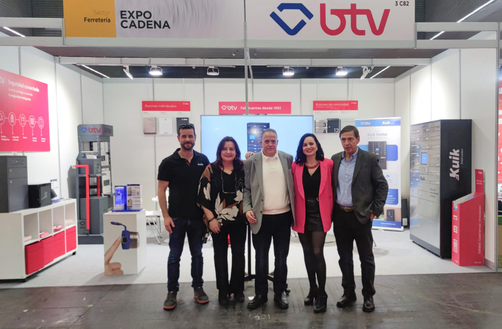 Equipo BTV en Expocadena