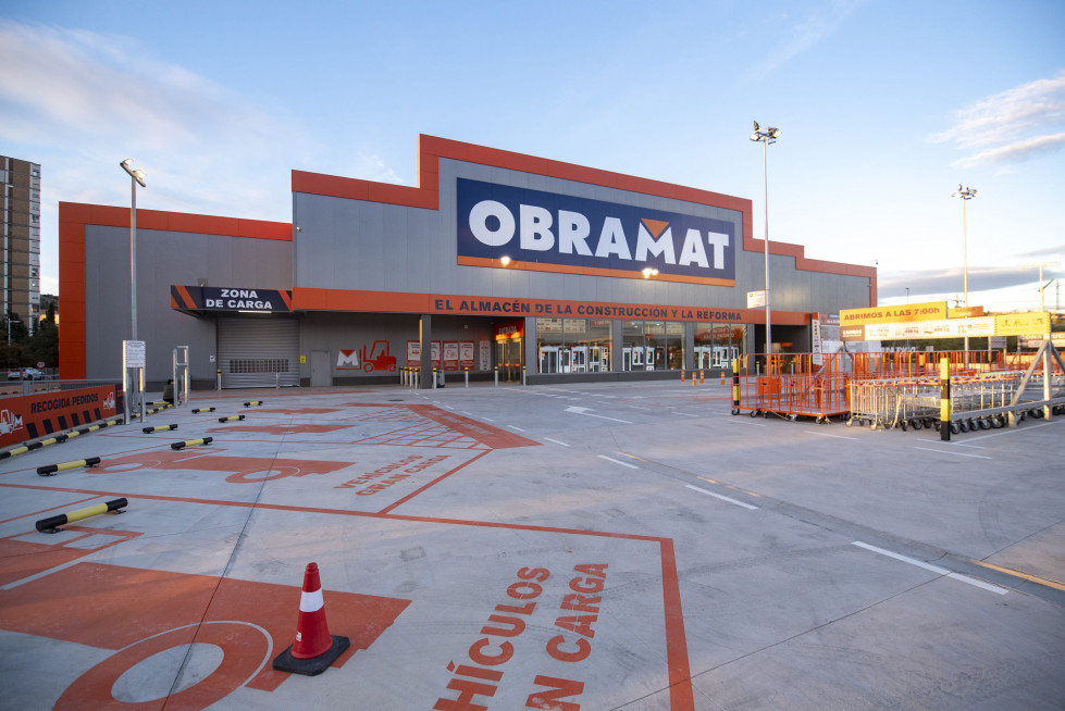 Almacén OBRAMAT (1)